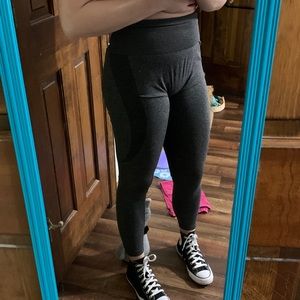 NVGTN Contour Seamless Leggings Large